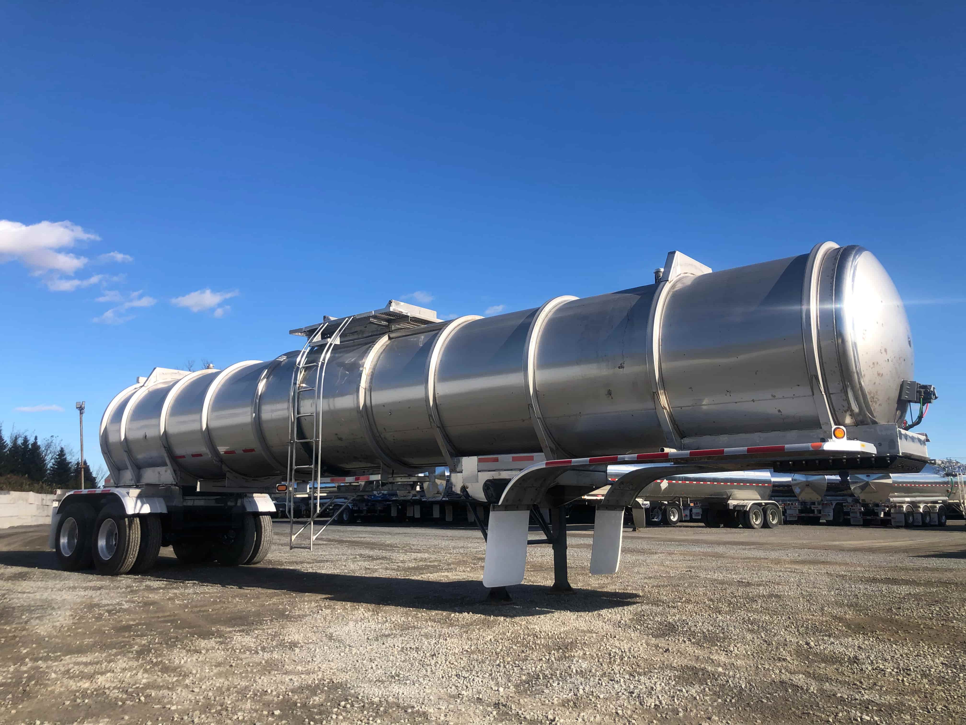 tank trailer
