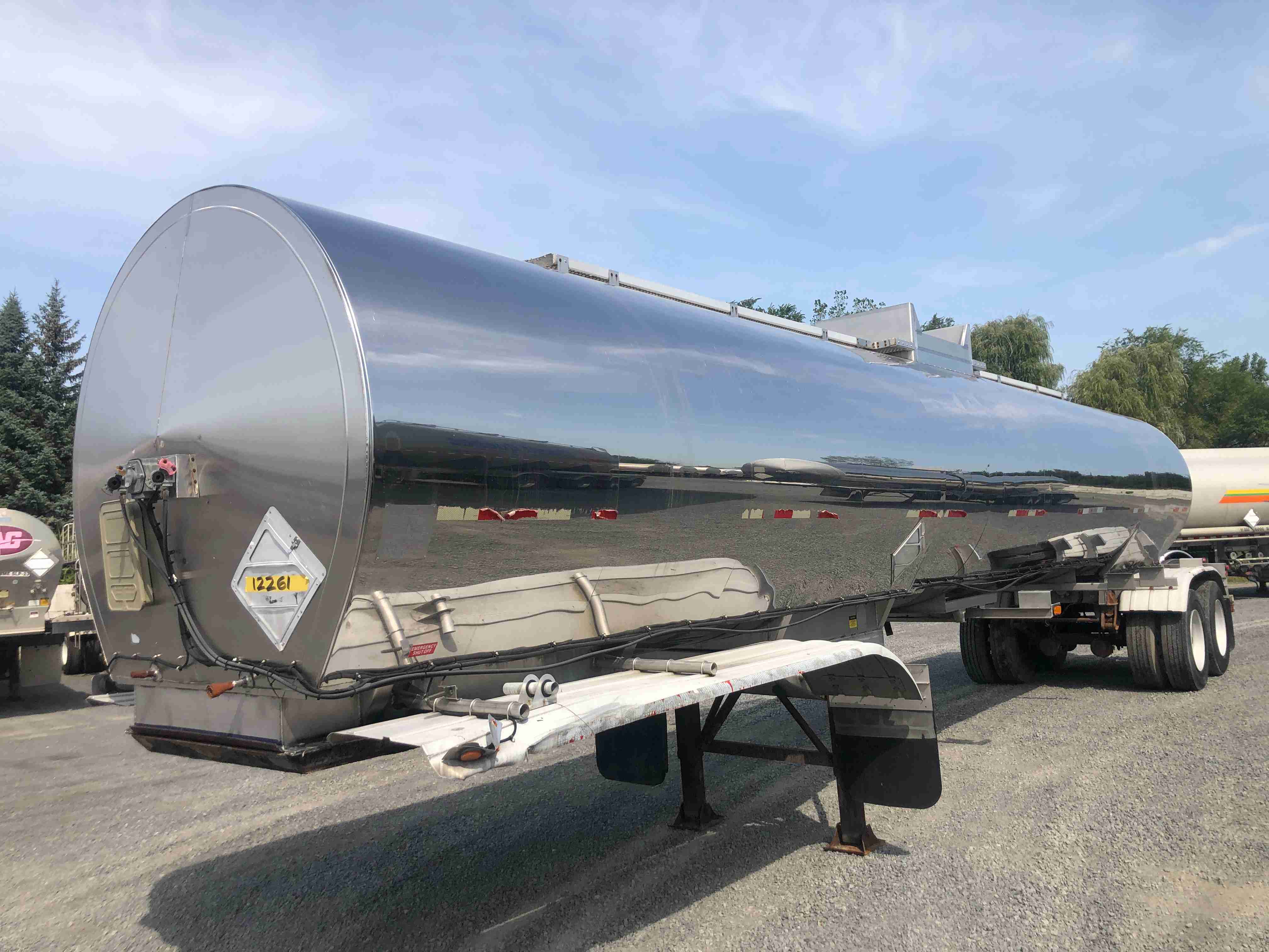 tank trailer