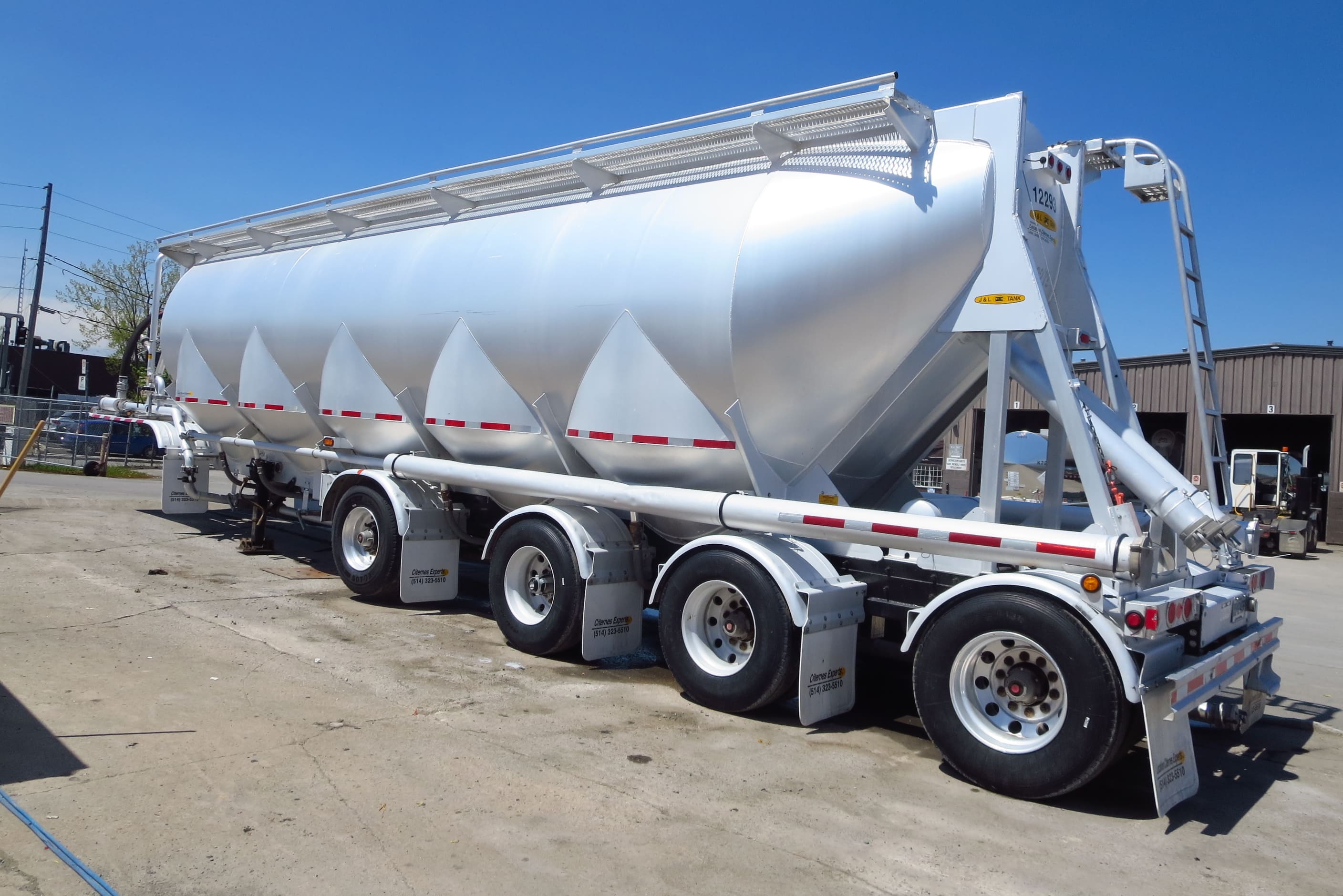 tank trailer